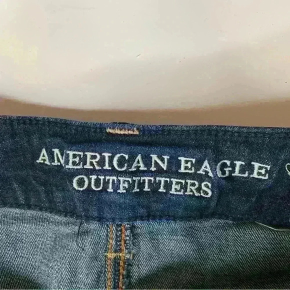 American Eagle Denim Shorts Frayed Hem - Picture 3 of 6